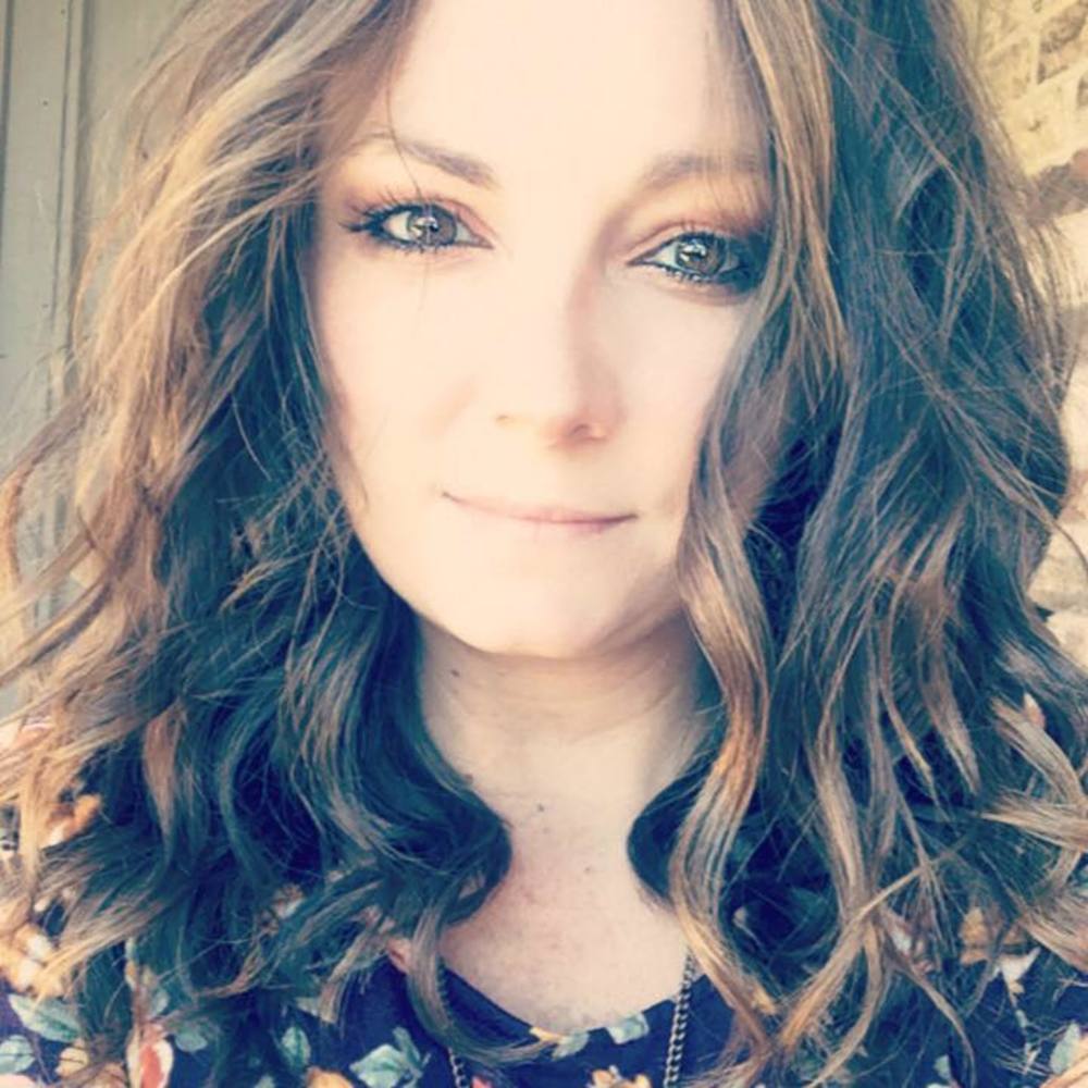 Meet your Posher, Tara